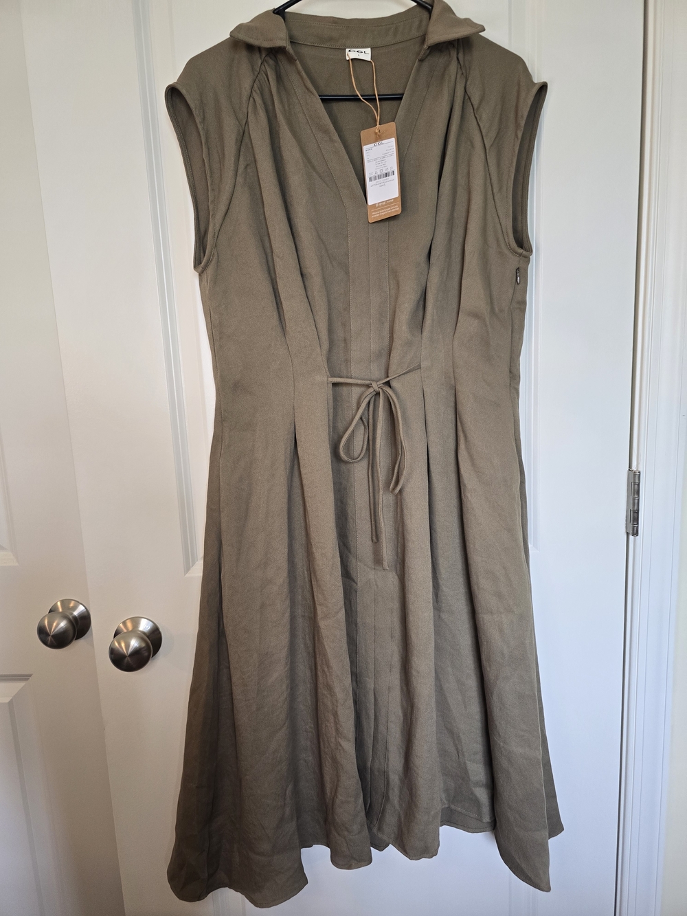 OGL Viscose-Linen Collared V-neck Midi Dress with Drawstring - Picture 4 of 7